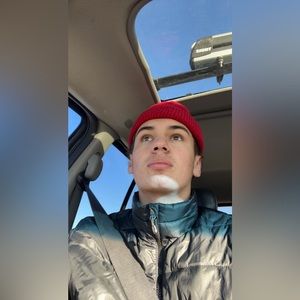 Meet your Posher, Tanner